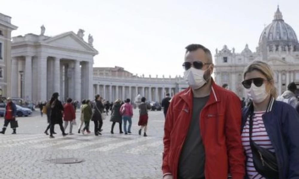 Οργή στην Ιταλία: "Απαιτεί" ανταλλαγή τουριστών αλλιώς θα κλείσει τα σύνορα